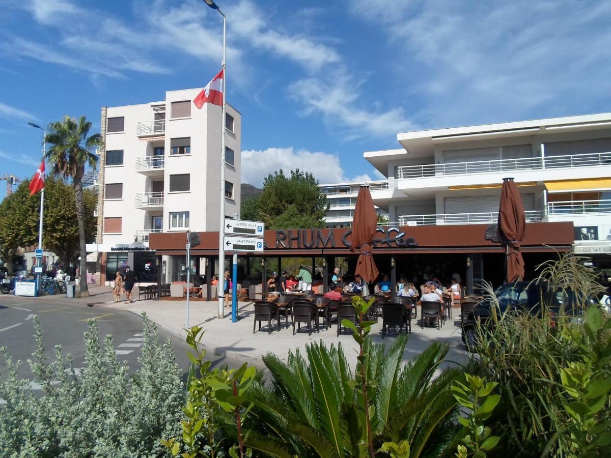 Appart T3 A 50 M De La Plage Cavalaire-sur-Mer Eksteriør billede